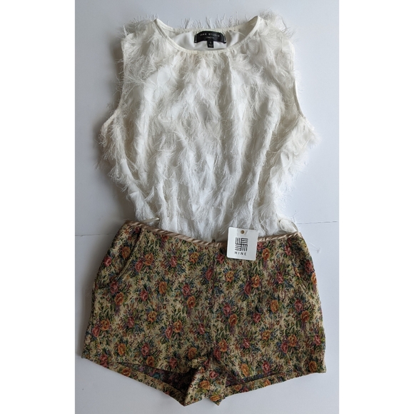 Mine Floral Shorts - Picture 4 of 6